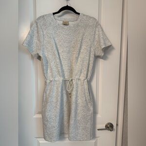 Elle Tahari Gray Casual Dress with Pockets